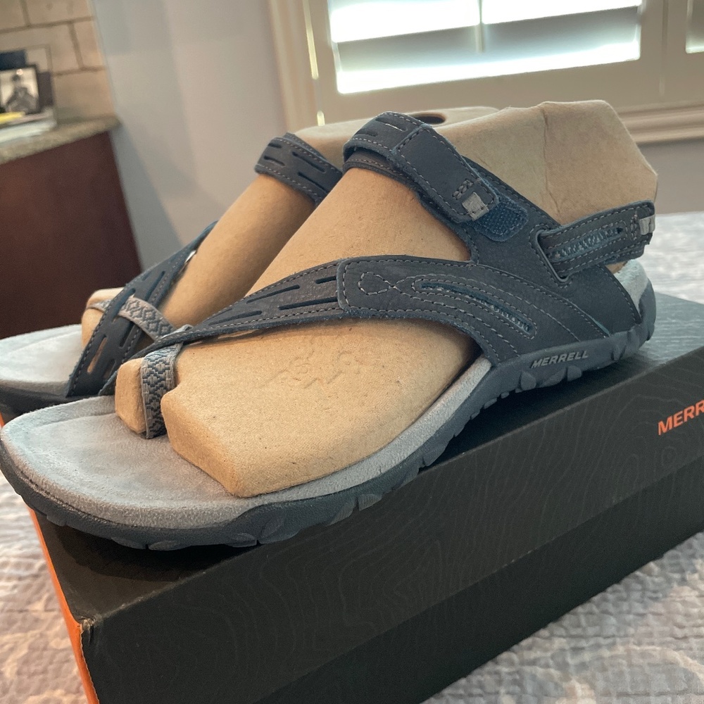 Brand new Merrell sandals